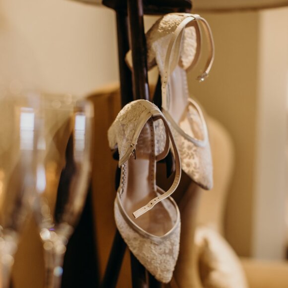 Ivory Lace Block Heel Wedding Shoes – Like New (Kailee P) - Picture 3 of 3